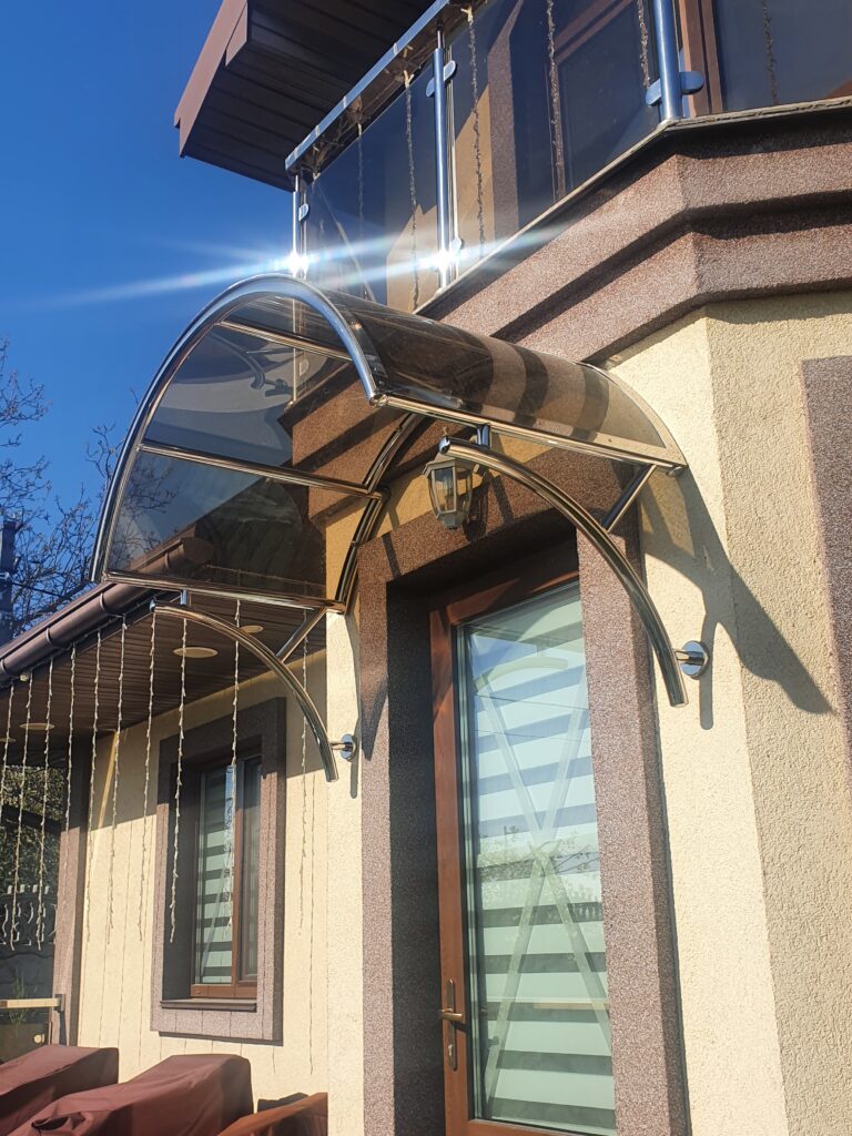 козирок з полікарбонату