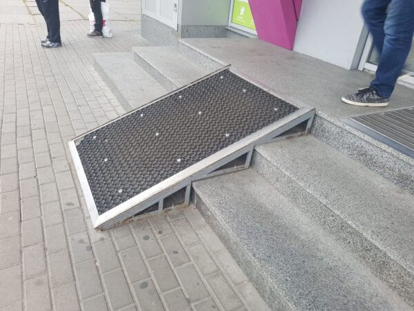 Пандус для інвалідів короткий