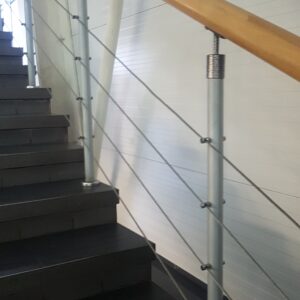 перила с тросами